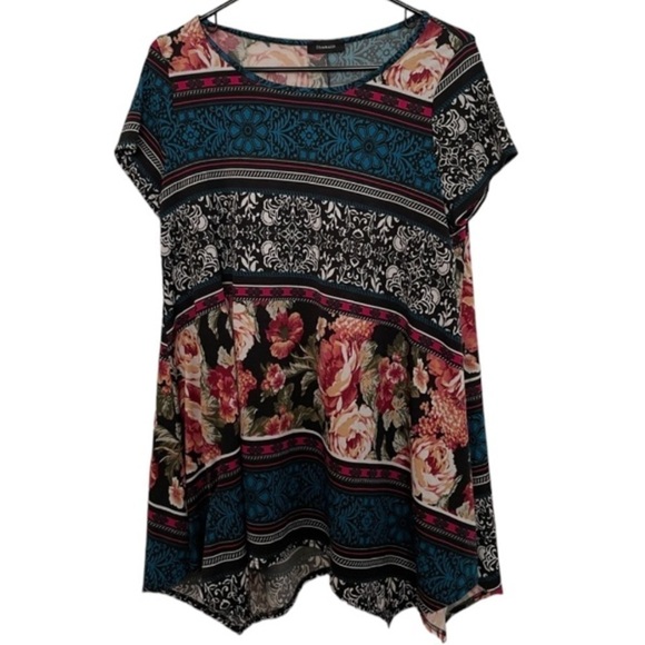 Shamaim Colorful Short Sleeve Top With Elliptical Hemline Size Large - Picture 1 of 5